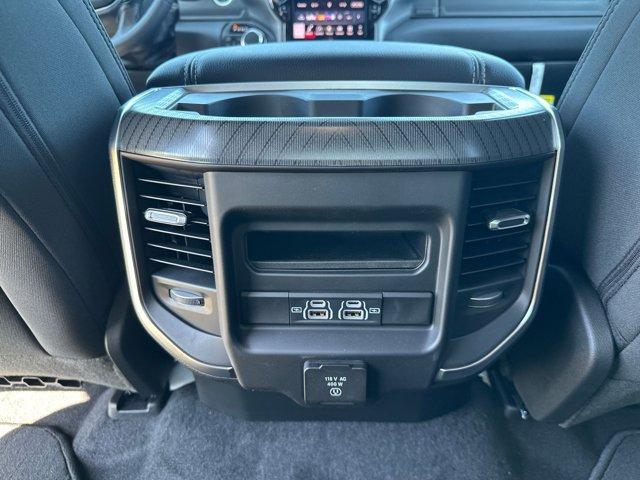 new 2025 Ram 1500 car