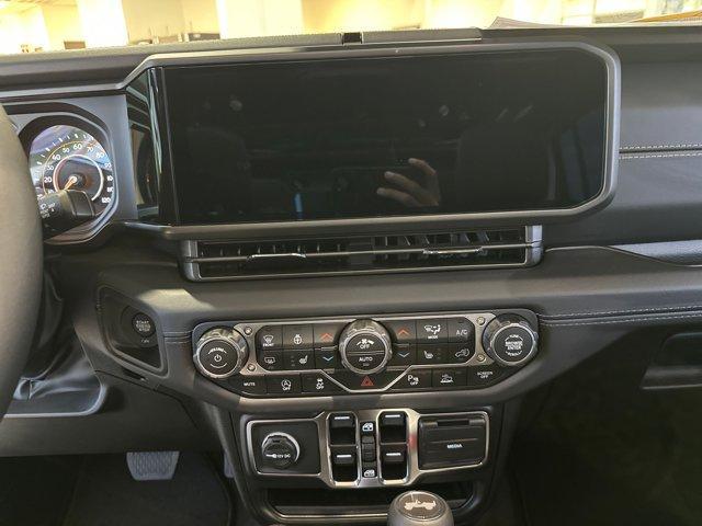 new 2025 Jeep Wrangler car, priced at $58,355
