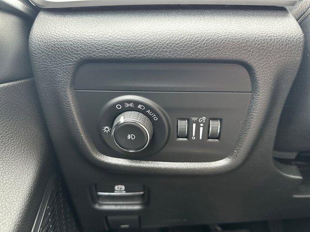 used 2023 Jeep Grand Cherokee car, priced at $34,995