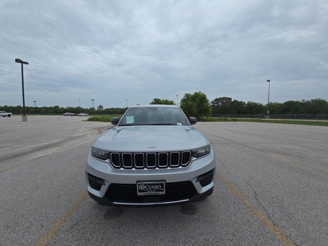 used 2025 Jeep Grand Cherokee car, priced at $39,995