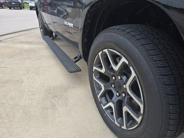 new 2025 Ram 1500 car, priced at $72,605