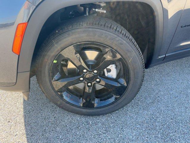 new 2025 Jeep Grand Cherokee L car, priced at $47,875