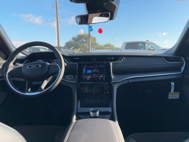 new 2025 Jeep Grand Cherokee L car, priced at $47,875