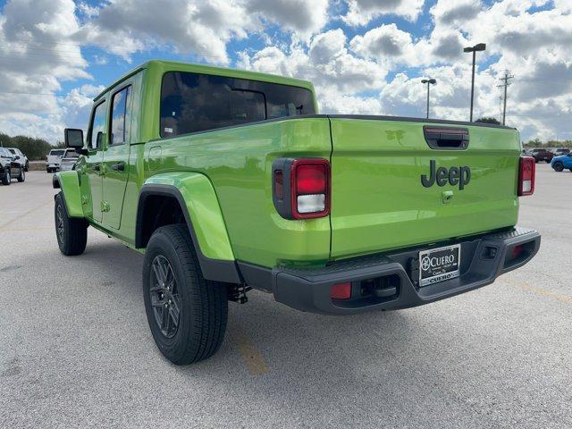 new 2025 Jeep Gladiator car, priced at $47,850