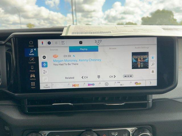 new 2025 Jeep Gladiator car, priced at $47,850