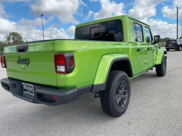 new 2025 Jeep Gladiator car, priced at $47,850