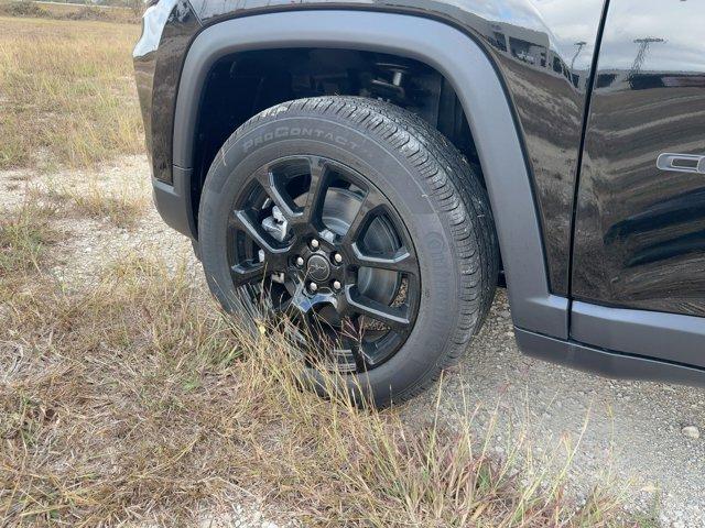 new 2026 Jeep Compass car, priced at $33,580