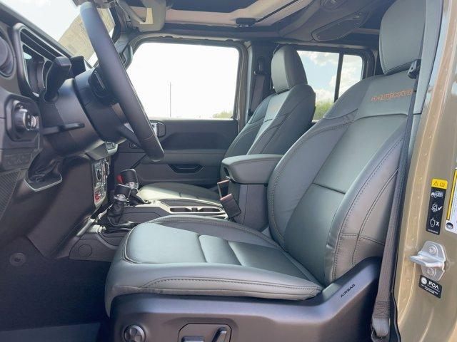 new 2025 Jeep Gladiator car, priced at $64,540