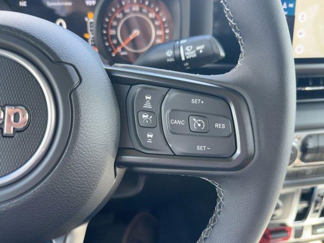 new 2025 Jeep Gladiator car, priced at $64,540