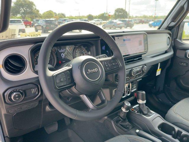 new 2025 Jeep Gladiator car, priced at $47,850