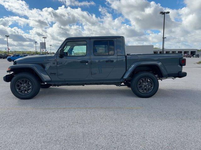 new 2025 Jeep Gladiator car, priced at $47,850