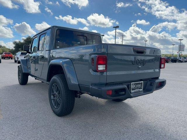 new 2025 Jeep Gladiator car, priced at $47,850