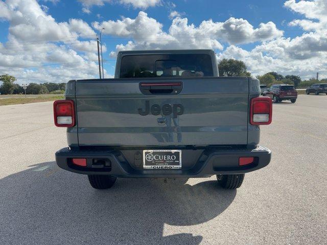 new 2025 Jeep Gladiator car, priced at $47,850
