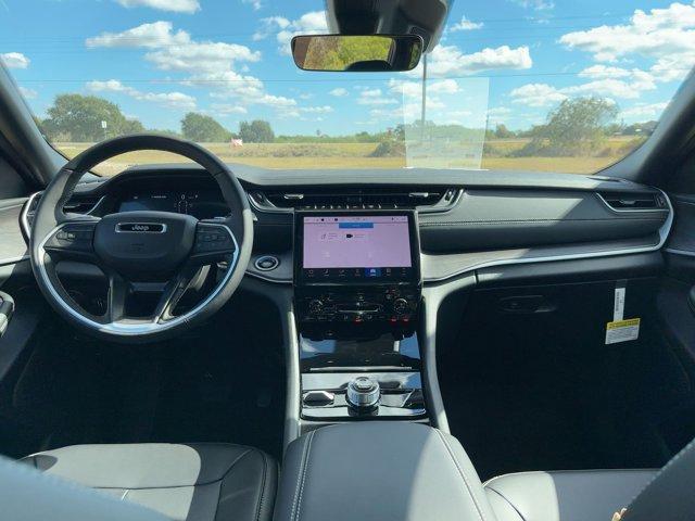 new 2025 Jeep Grand Cherokee L car, priced at $52,220