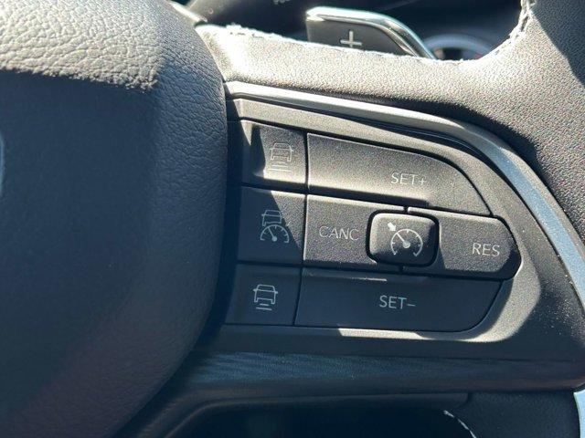 used 2025 Jeep Grand Cherokee car, priced at $39,995