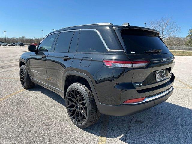 used 2025 Jeep Grand Cherokee car, priced at $39,995
