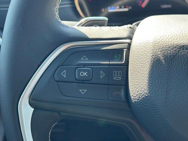 used 2025 Jeep Grand Cherokee car, priced at $39,995