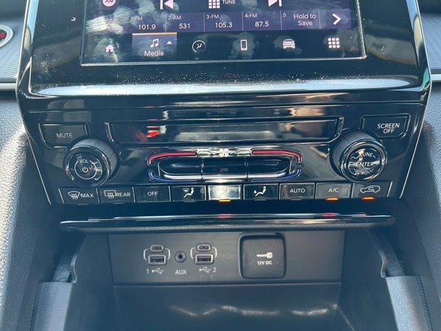 used 2025 Jeep Grand Cherokee car, priced at $39,995