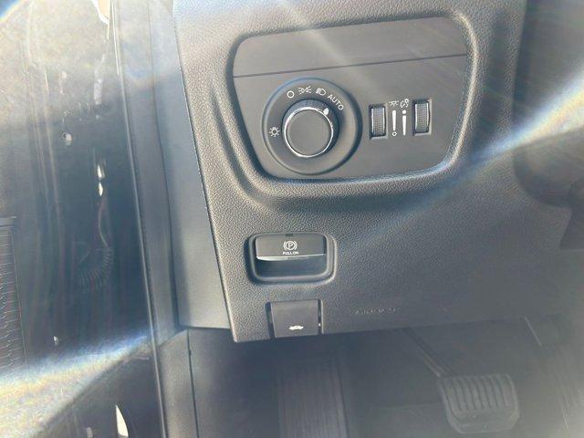 used 2025 Jeep Grand Cherokee car, priced at $39,995