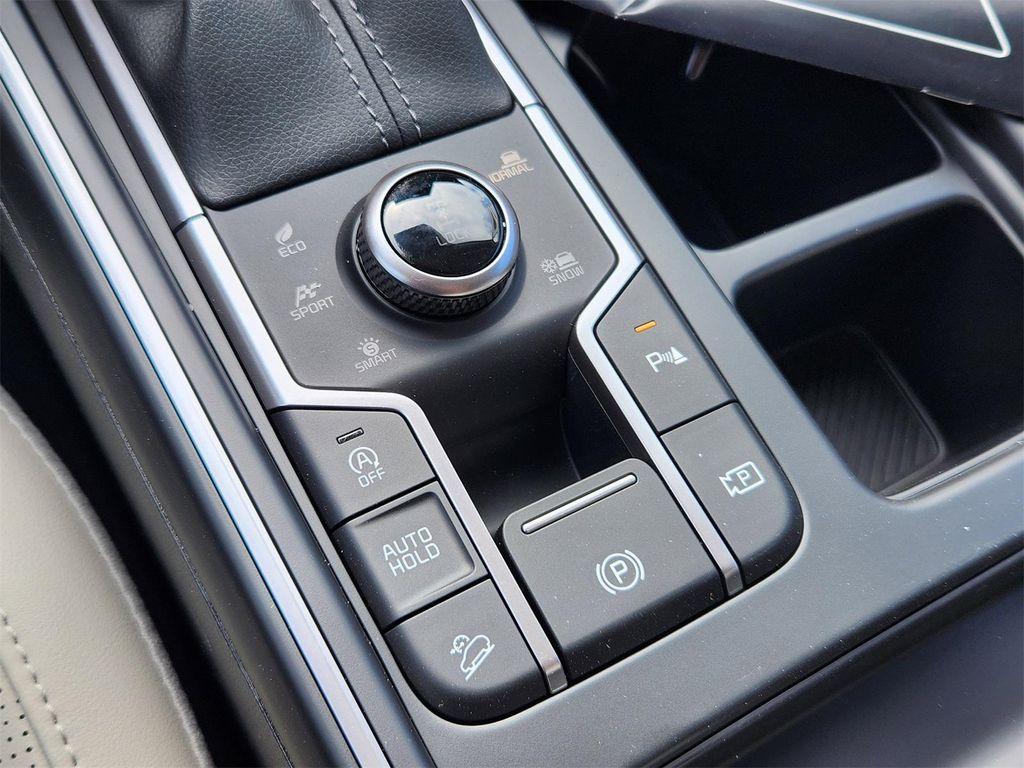 new 2025 Kia Sorento car, priced at $35,971
