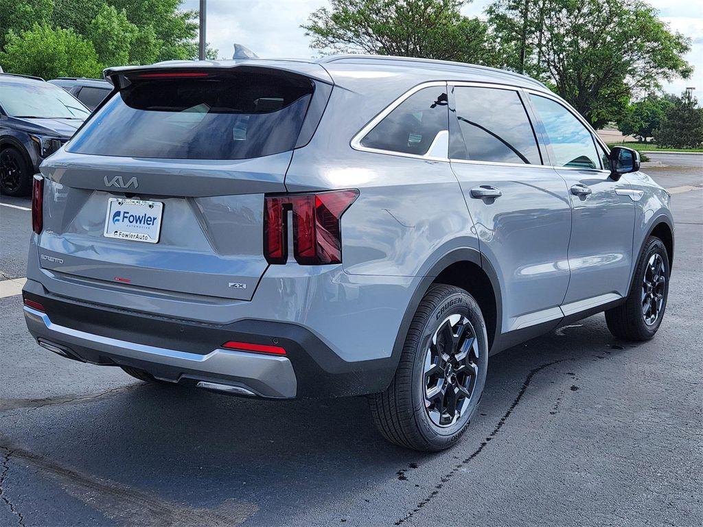 new 2025 Kia Sorento car, priced at $35,971