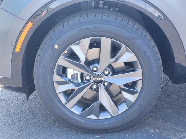 new 2025 Kia Sportage Hybrid car, priced at $36,996