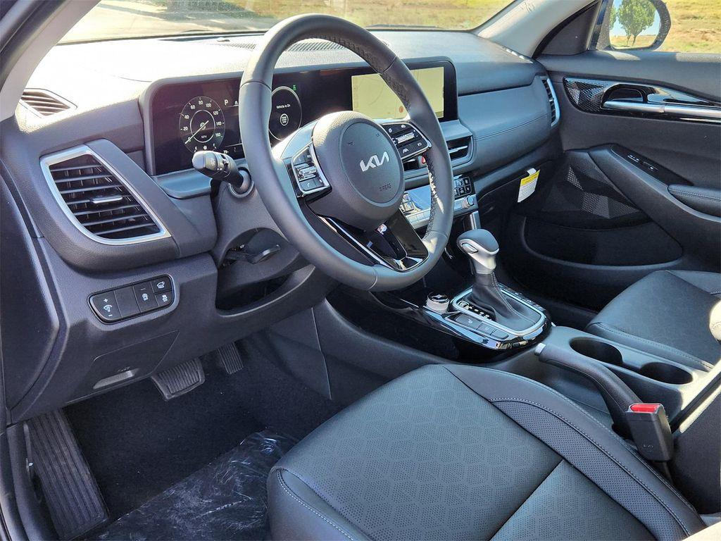 new 2026 Kia Seltos car, priced at $29,117