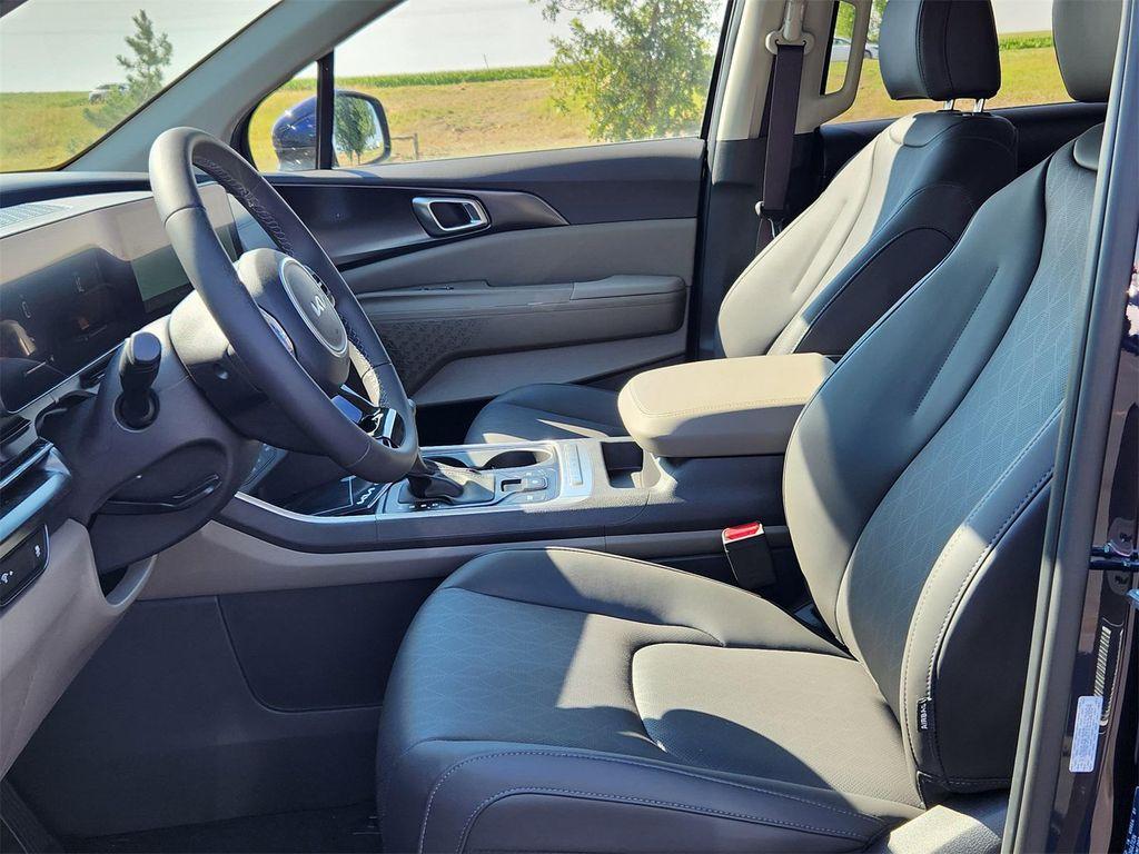 new 2026 Kia Carnival car, priced at $37,760