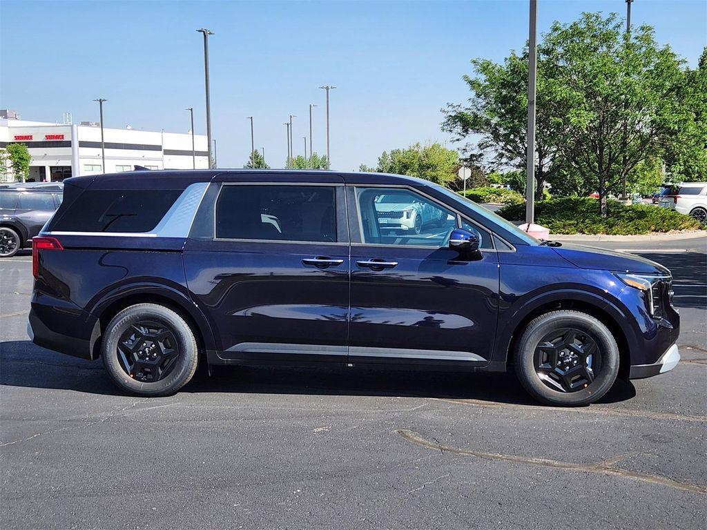 new 2026 Kia Carnival car, priced at $37,760