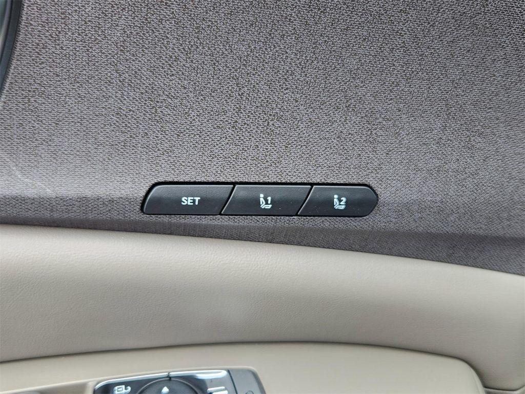 new 2026 Kia Carnival Hybrid car, priced at $48,379