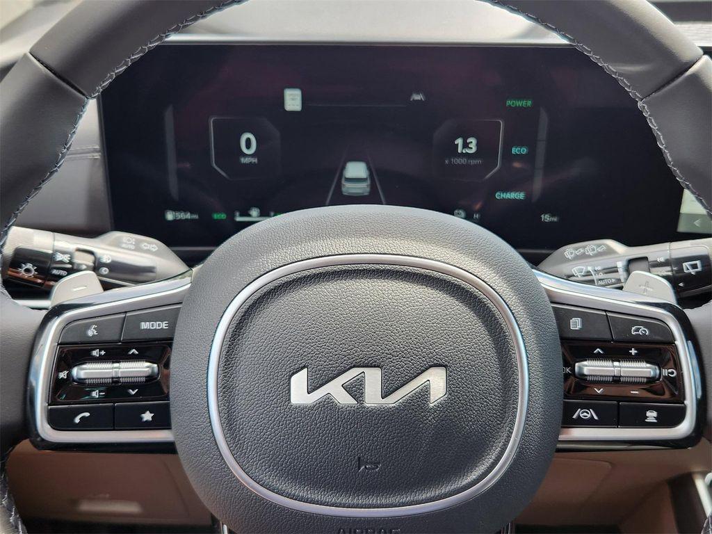 new 2026 Kia Carnival Hybrid car, priced at $48,379