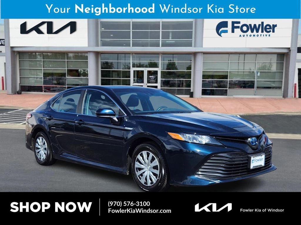 used 2018 Toyota Camry Hybrid car, priced at $19,560