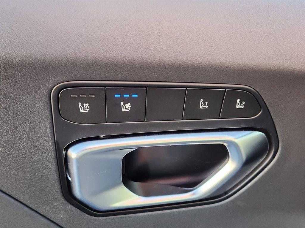 new 2025 Kia K4 car, priced at $28,365