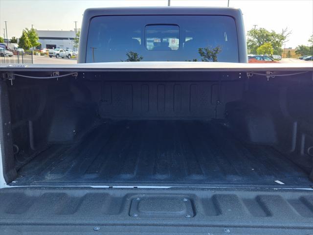 used 2022 Jeep Gladiator car, priced at $37,257
