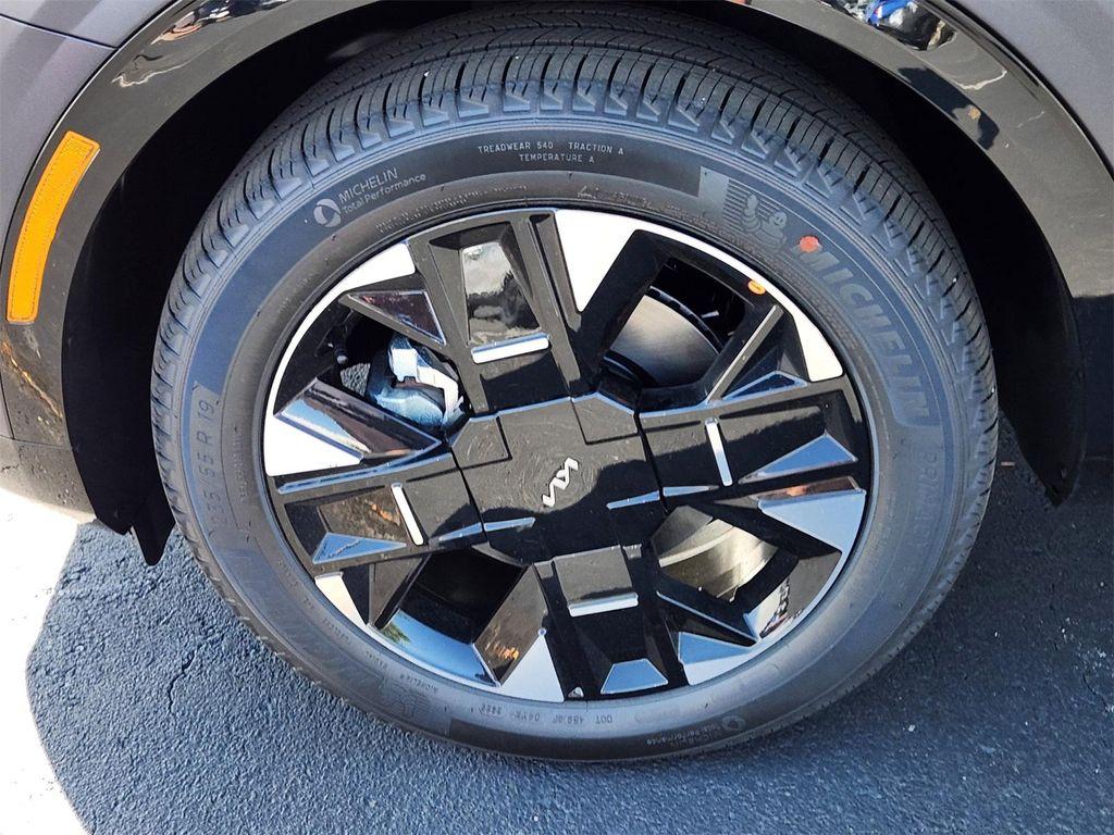 new 2026 Kia Sportage car, priced at $39,290