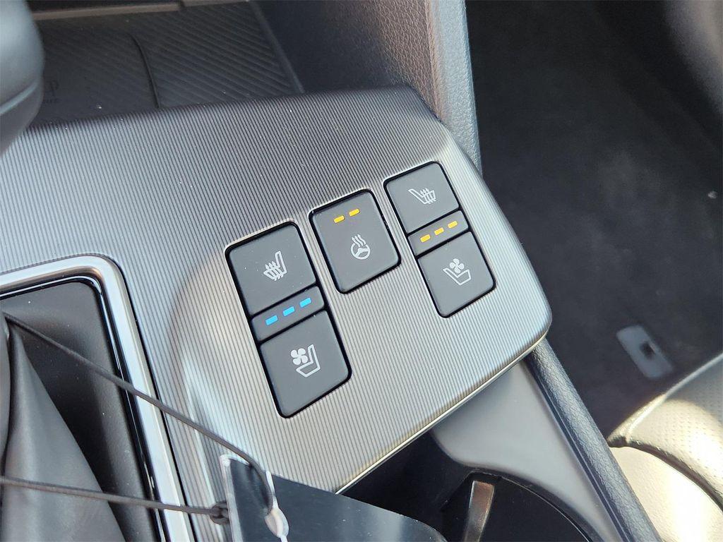 new 2026 Kia Sportage car, priced at $39,290