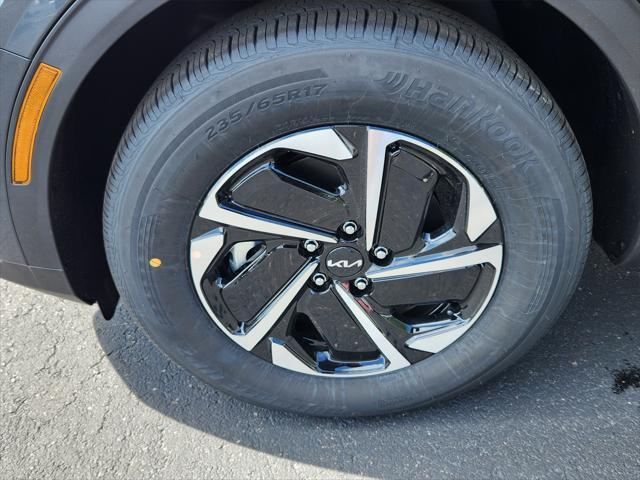 new 2025 Kia Sportage Hybrid car, priced at $31,325