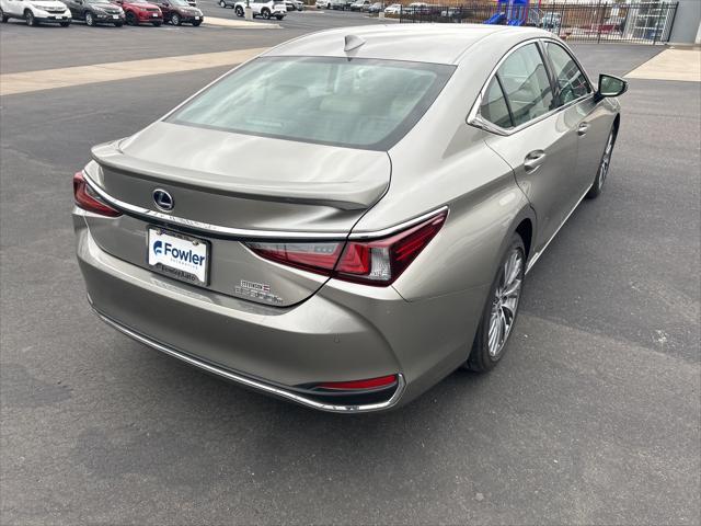 used 2020 Lexus ES 300h car, priced at $31,865