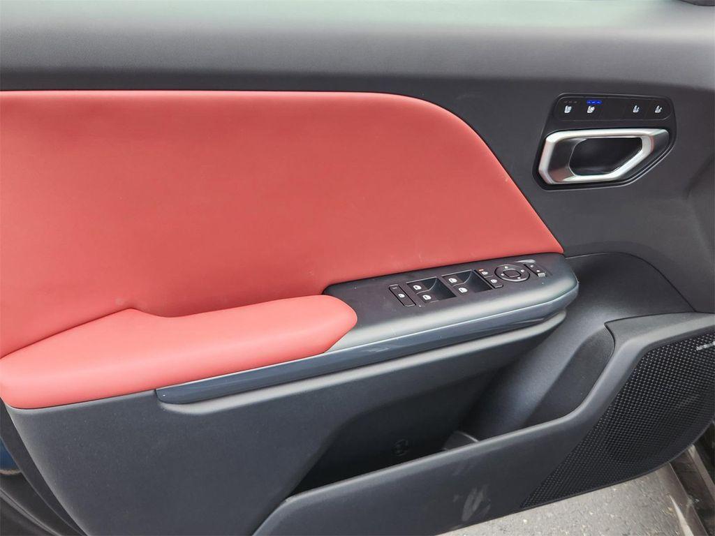 new 2025 Kia K4 car, priced at $29,537