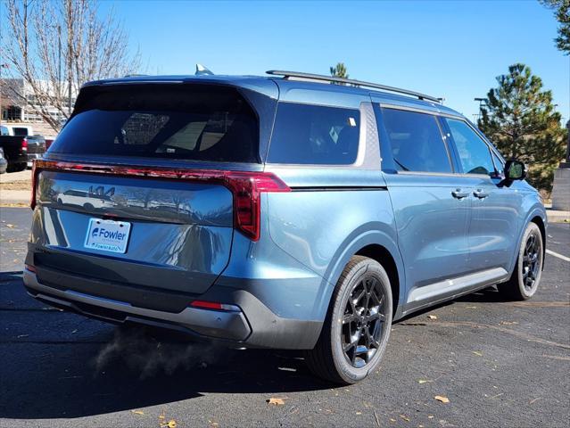 new 2025 Kia Carnival car, priced at $46,317