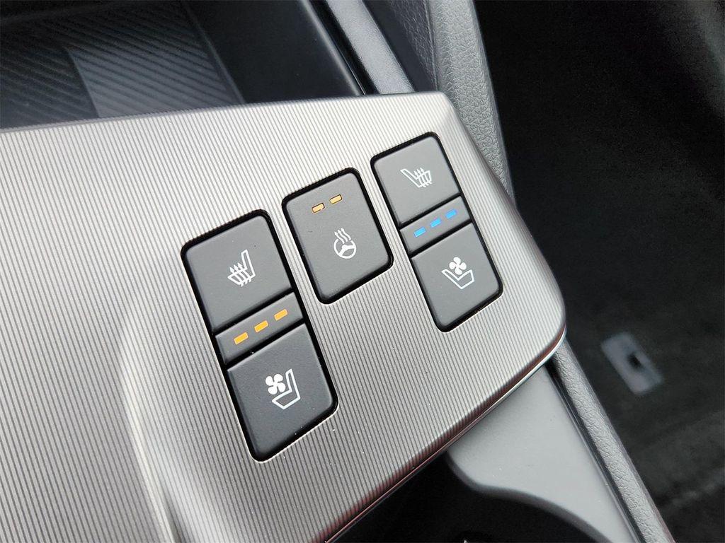 new 2026 Kia Sportage Hybrid car, priced at $42,278
