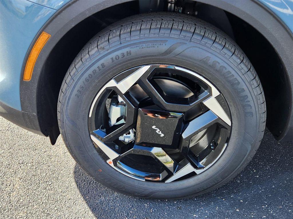 new 2026 Kia Sportage Hybrid car, priced at $35,682