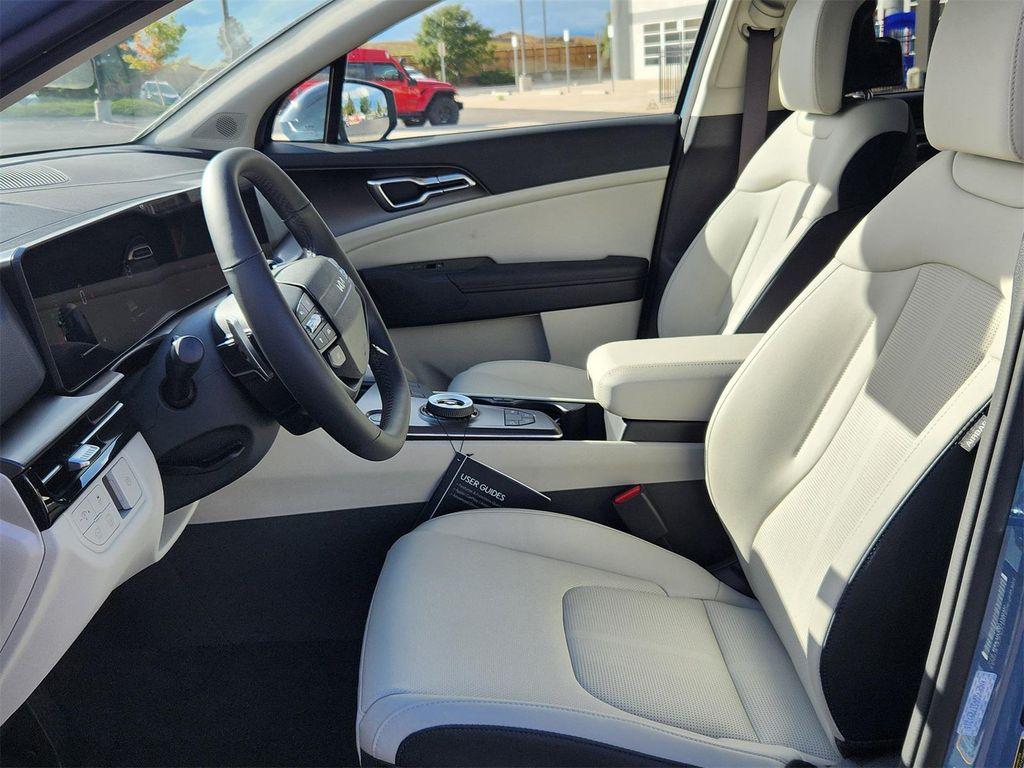 new 2026 Kia Sportage Hybrid car, priced at $35,682