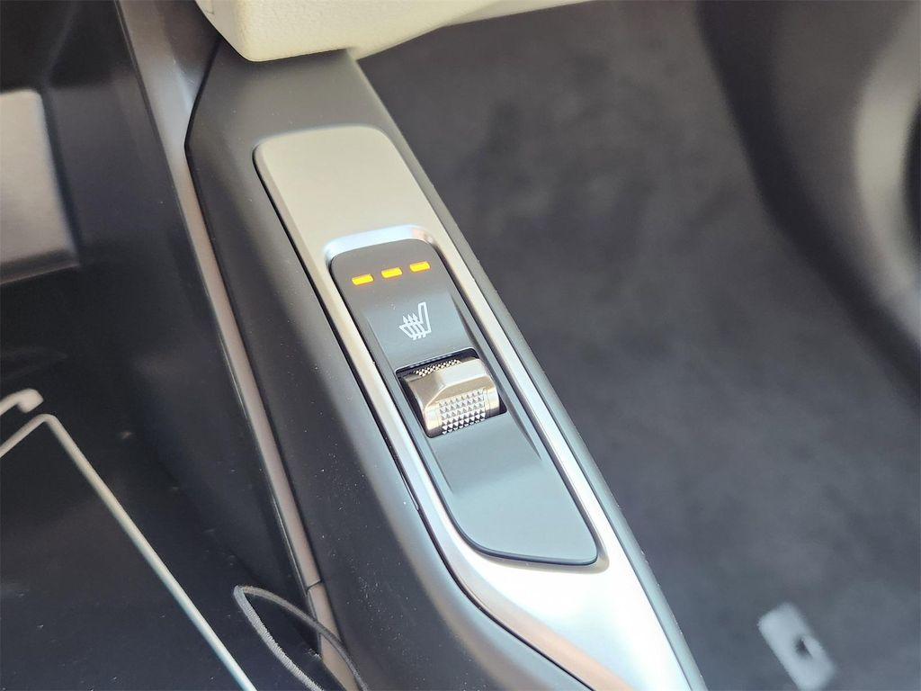 new 2025 Kia Sorento car, priced at $38,268