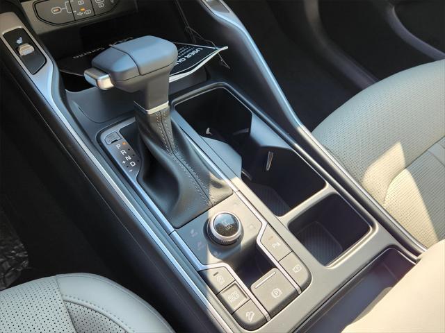new 2025 Kia Sorento car, priced at $36,268