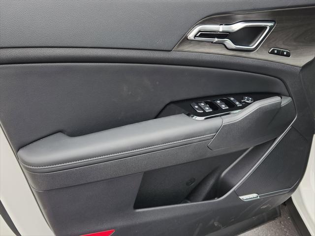new 2025 Kia Sportage car, priced at $42,680