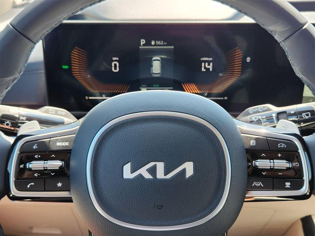 new 2026 Kia Carnival Hybrid car, priced at $42,662