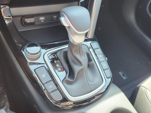 new 2025 Kia Seltos car, priced at $27,054