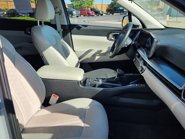used 2024 Kia Sorento car, priced at $30,765
