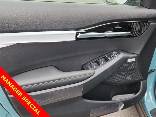 new 2025 Kia Seltos car, priced at $28,946